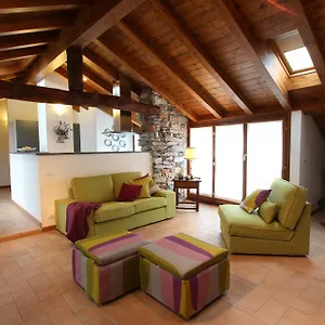 https://up-suite-apartment.it-lombardy.com